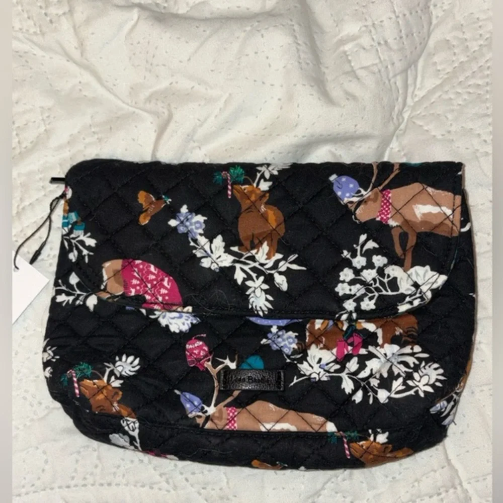 NWT Vera Bradley Merry Mischielf Brush and Cosmetic Bag